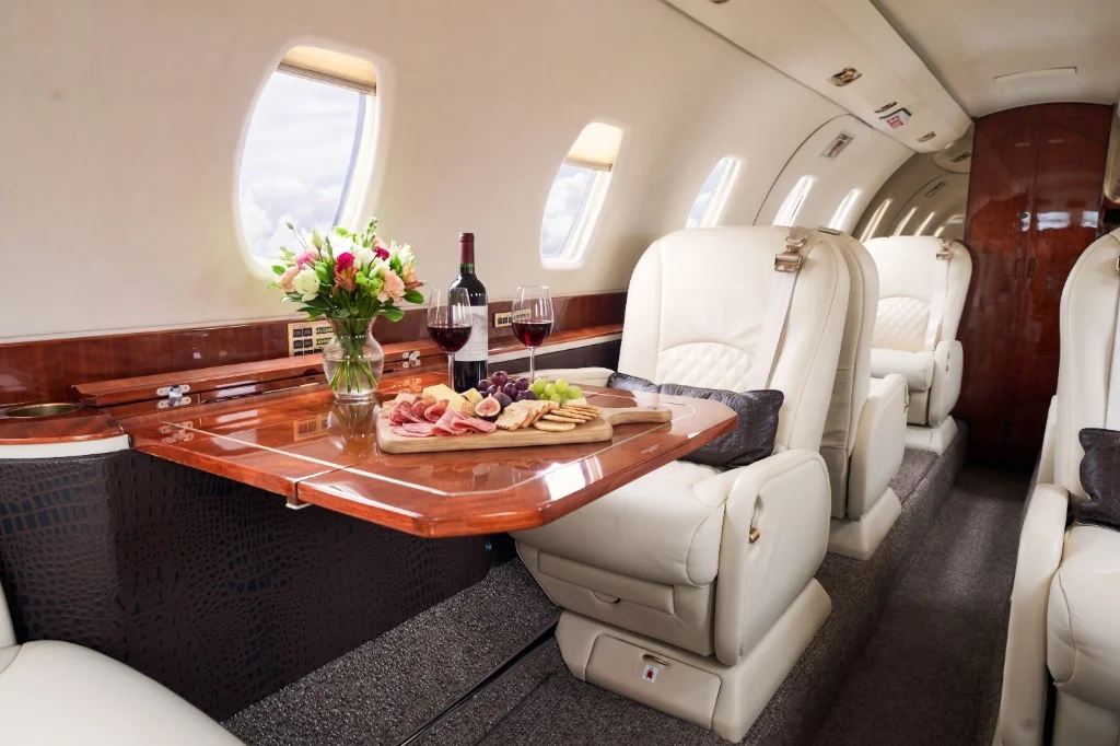 Citation X cabin table service setup